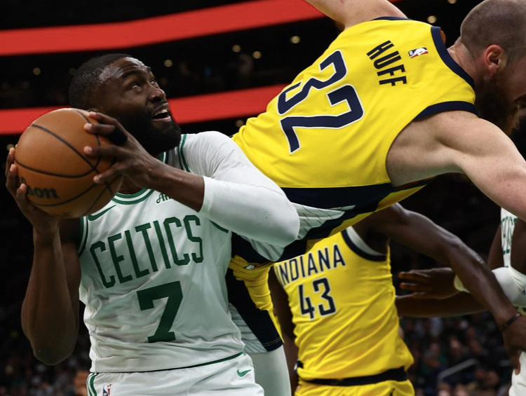 世界杯app下载-15分大胜东部垫底队！布朗连续爆发，西亚卡姆32+10独木难支