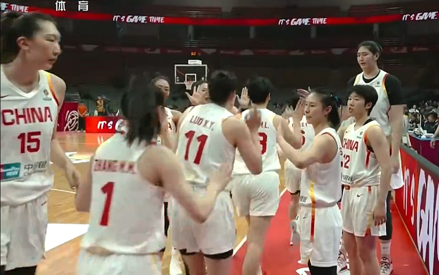 世界杯手机直播软件-中国女篮获世预赛开门红！数据一目了然，不是韩旭，最大功臣是她